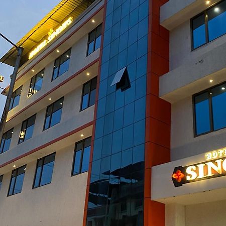 Hotel Singh'S By Wb Inn, Vashi, נאווי מומבאי מראה חיצוני תמונה