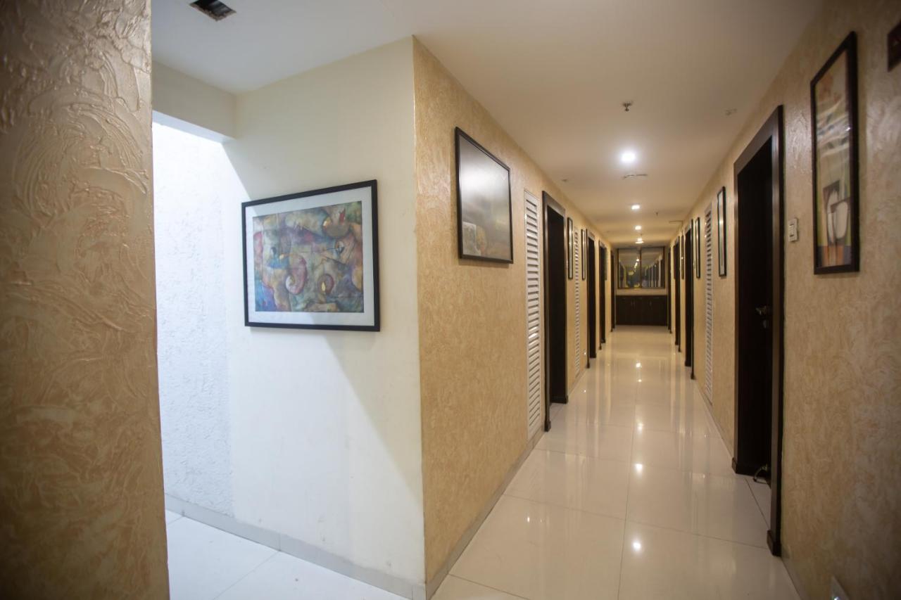 Hotel Singh'S By Wb Inn, Vashi, נאווי מומבאי מראה חיצוני תמונה