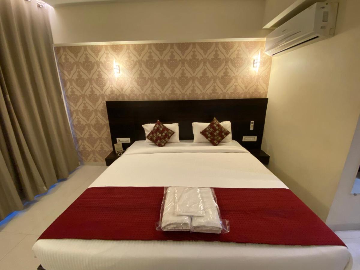 Hotel Singh'S By Wb Inn, Vashi, נאווי מומבאי מראה חיצוני תמונה